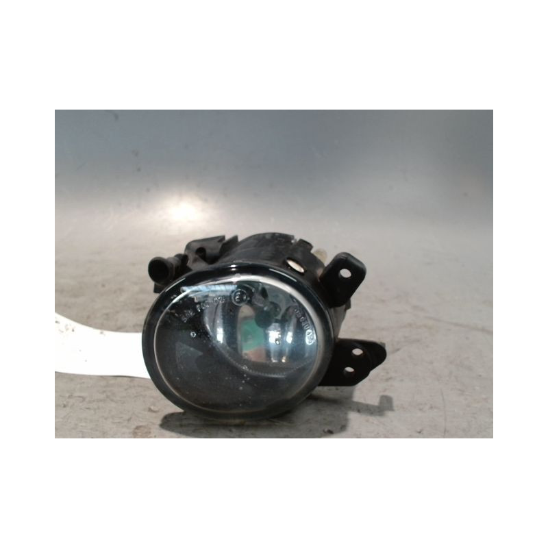 PHARE ANTIBROUILLARD AVANT GAUCHE MERCEDES CLASSE A 3P