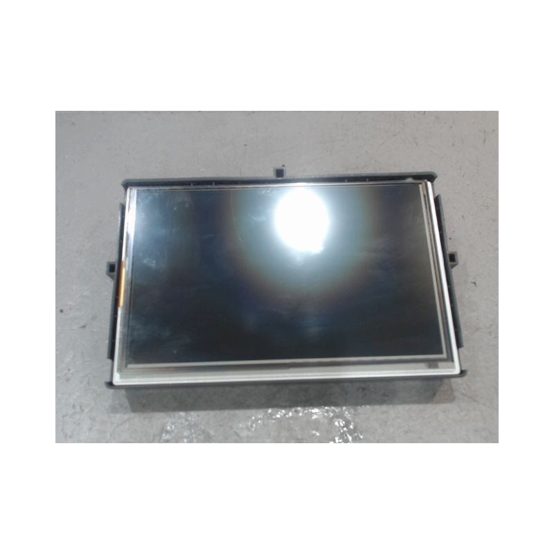 ECRAN GPS RENAULT CLIO