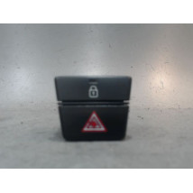 BOUTON DE WARNING HYUNDAI I20