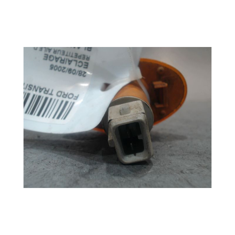 REPETITEUR AILE DROIT FORD TRANSIT