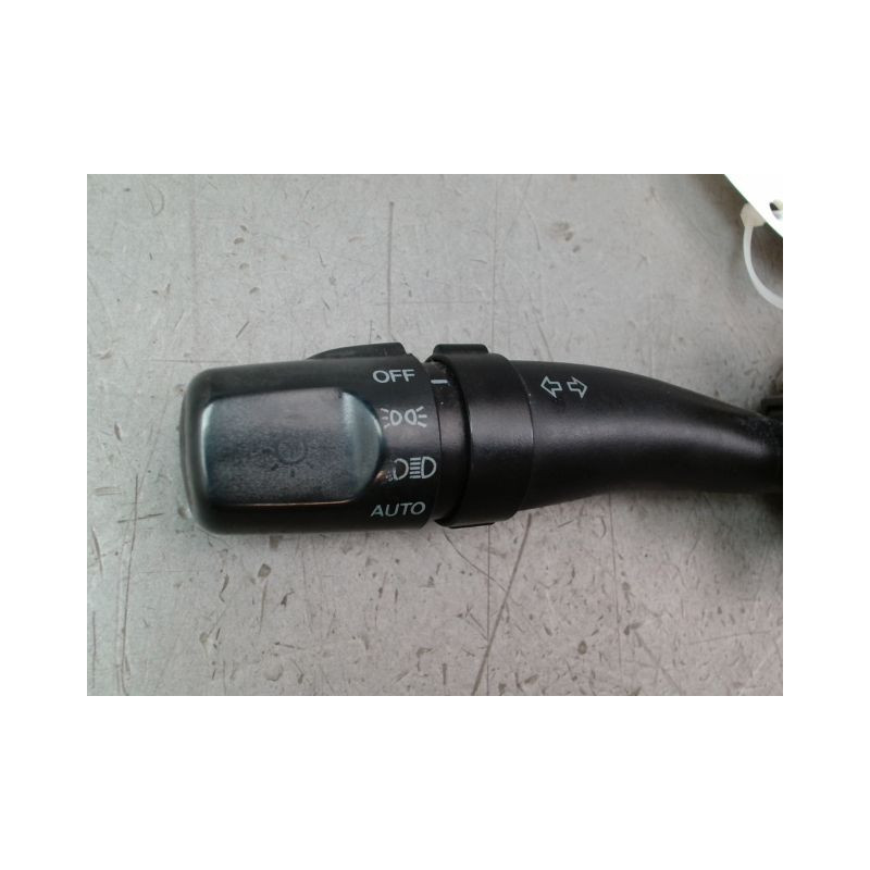 COMMANDE ECLAIRAGE HYUNDAI TUCSON BREAK I 2004-2010