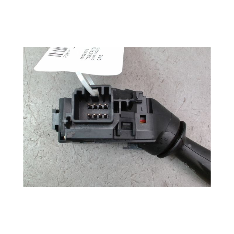 COMMANDE ECLAIRAGE FORD FIESTA VI PHASE 1 2008-...