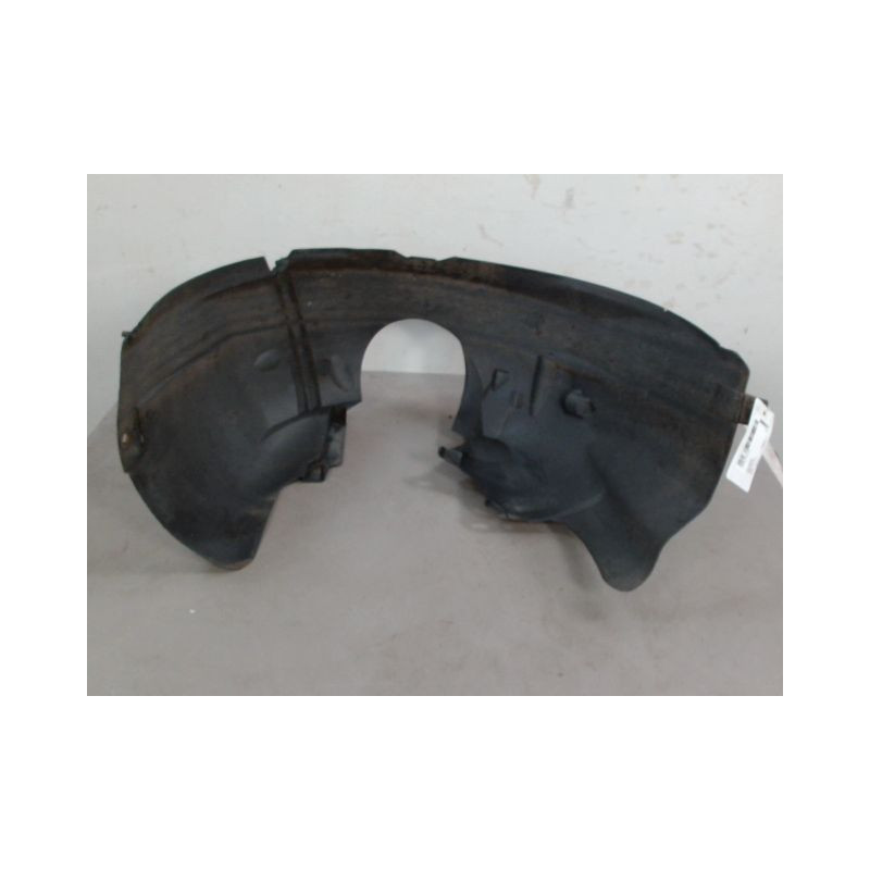 PARE-BOUE AVANT GAUCHE FORD FOCUS