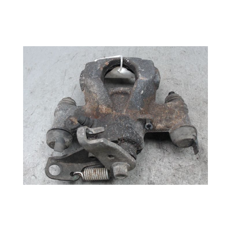 ETRIER DE FREIN ARRIERE DROIT NISSAN NV400