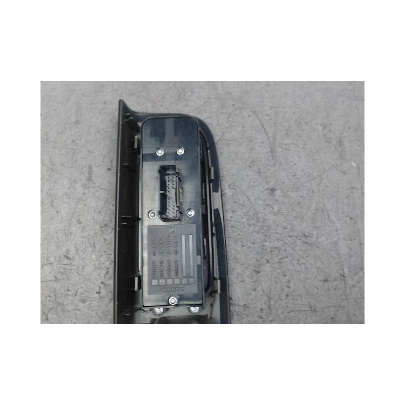 COMMANDE LEVE-GLACE PORTE AVG VOLVO V50