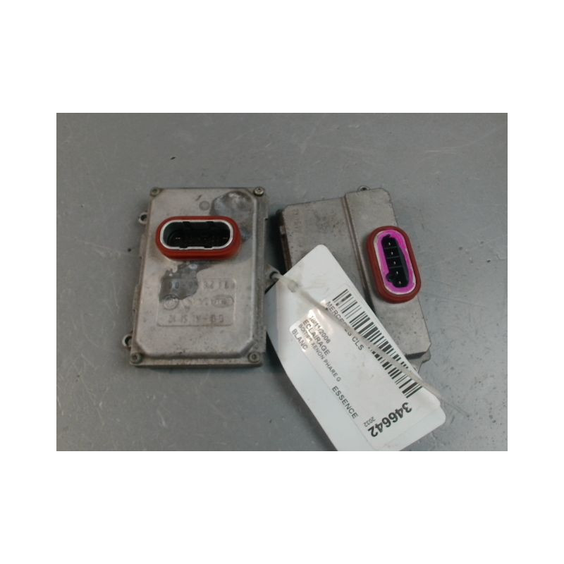 BOITIER XENON PHARE GAUCHE MERCEDES CLS