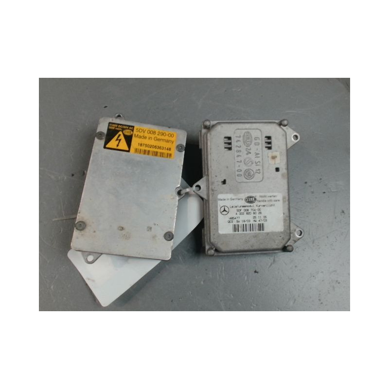 BOITIER XENON PHARE GAUCHE MERCEDES CLS