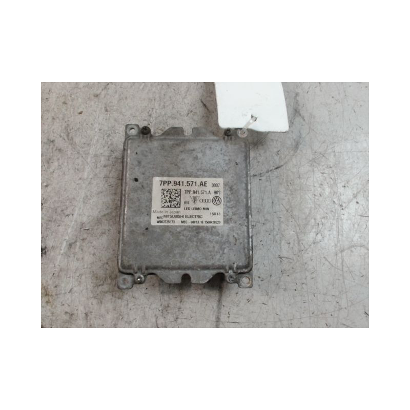 BOITIER XENON PHARE DROIT VOLKSWAGEN PASSAT SW 2005-