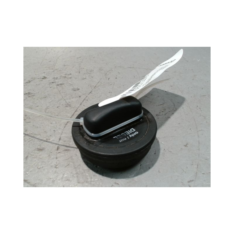BOUCHON RESERVOIR A CARBURANT MERCEDES CLASSE A 2001 -