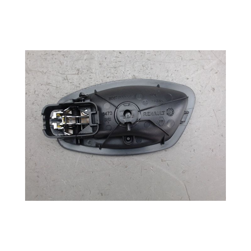 POIGNEE INTERIEURE PORTE AVANT DROIT RENAULT CAPTUR