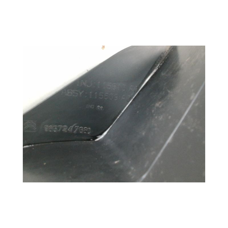 PARE-BOUE ARRIERE DROIT CITROEN C5 AIRCR.
