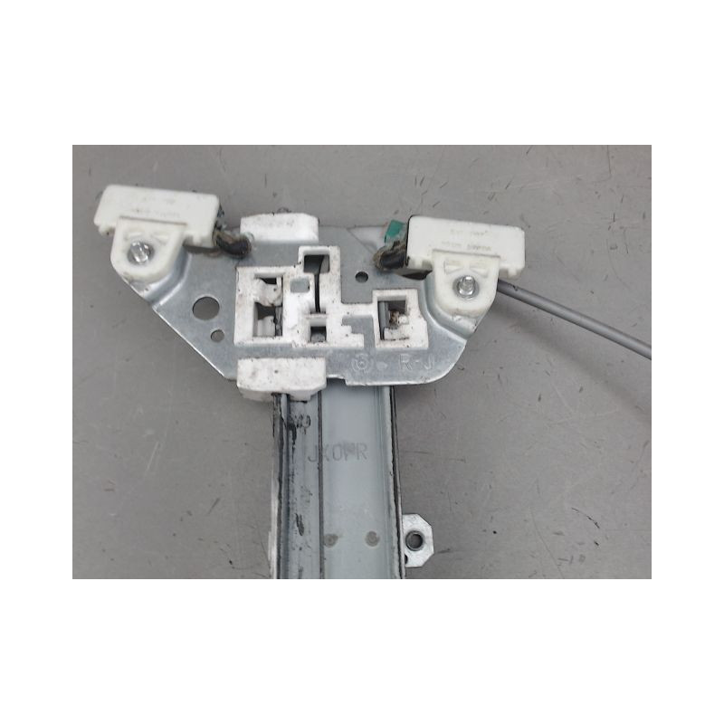 MECANISME LEVE-GLACE AVANT DROIT NISSAN NV200
