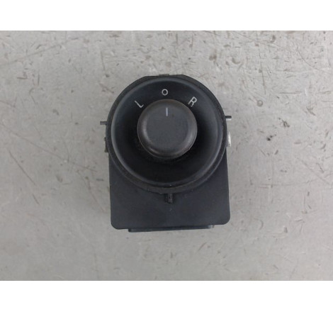 COMMANDE RETROVISSEUR EXT ELECTRIQUE
