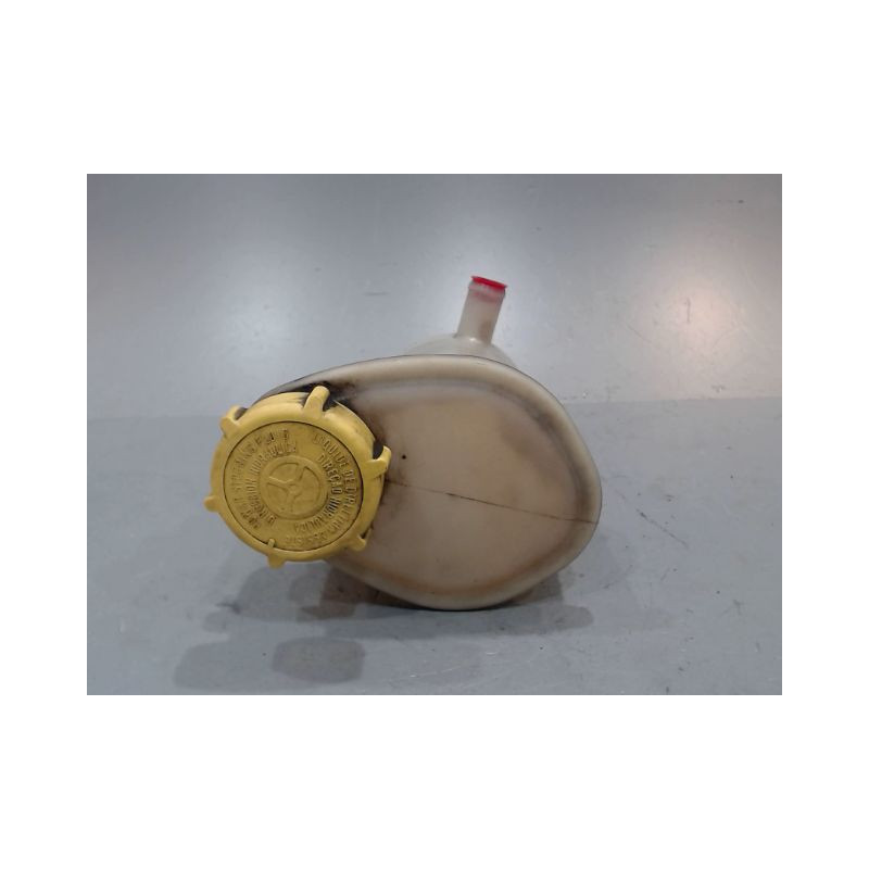 RESERVOIR POMPE DIRECTION FORD FIESTA