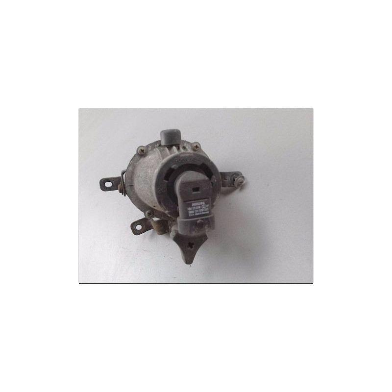 PHARE ANTIBROUILLARD AVANT DROIT KIA CERATO 5P