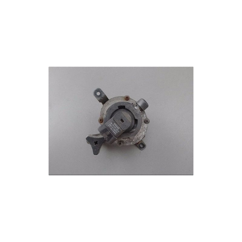 PHARE ANTIBROUILLARD AVANT GAUCHE KIA CERATO 5P