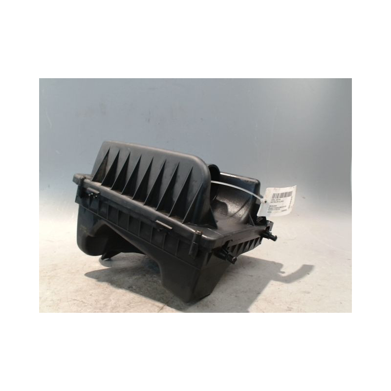 BOITIER FILTRE A AIR OPEL ASTRA 2004-
