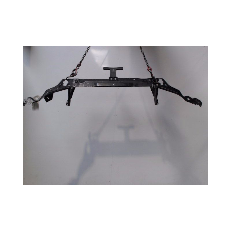 TRAVERSE SUPERIEURE ARMATURE AVANT MERCEDES CLASSE C 2004-