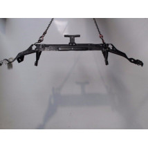 TRAVERSE SUPERIEURE ARMATURE AVANT MERCEDES CLASSE C 2004-