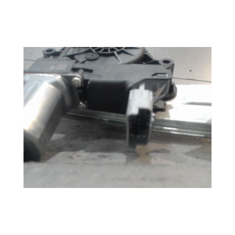 MECANISME+MOTEUR LEVE-GLACE AVANT GAUCHE DACIA SANDERO