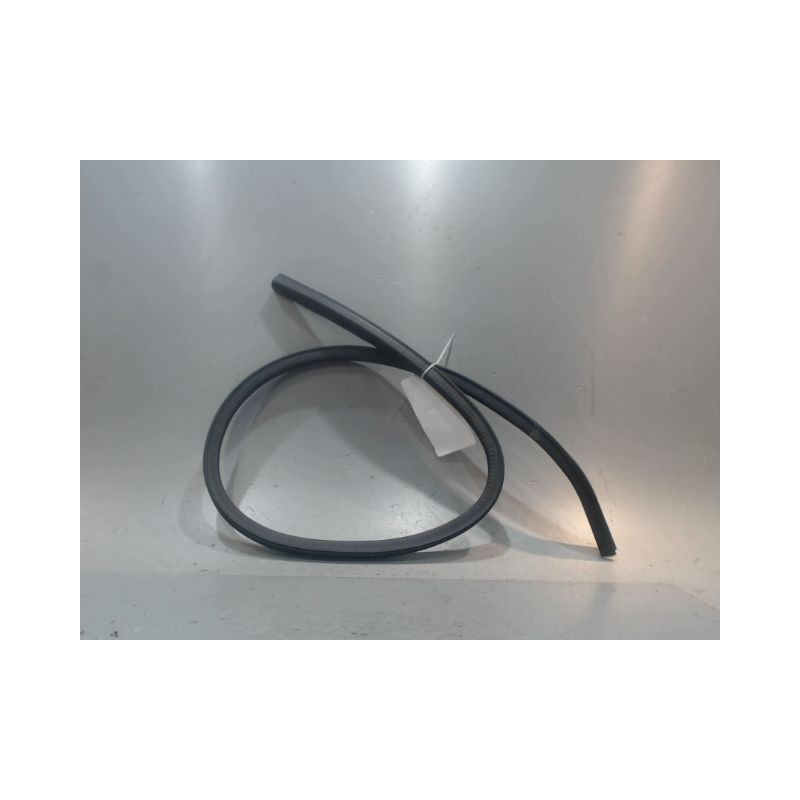 JOINT PORTE AVANT DROIT SUZUKI ALTO