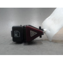 BOUTON DE WARNING MERCEDES VANEO
