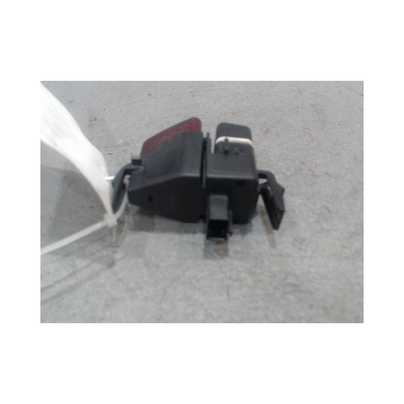 BOUTON DE WARNING MERCEDES VANEO