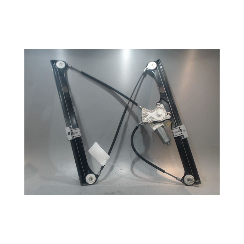 MECANISME+MOTEUR LEVE-GLACE AVANT DROIT MERCEDES VANEO