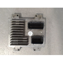 CALCULATEUR MOTEUR OPEL CORSA