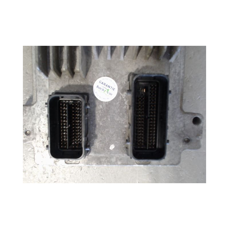 CALCULATEUR MOTEUR OPEL CORSA