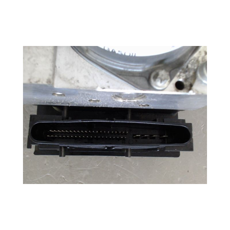 UNITE HYDRAULIQUE ABS TOYOTA VERSO