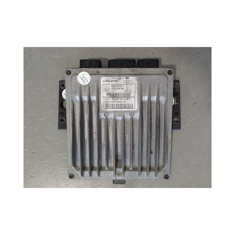 CALCULATEUR MOTEUR RENAULT CLIO