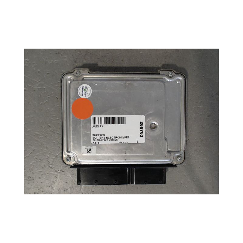 CALCULATEUR MOTEUR AUDI A3