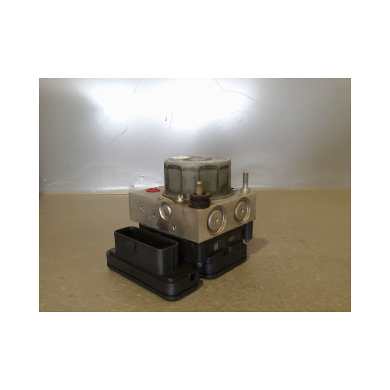 UNITE HYDRAULIQUE ABS DACIA SANDERO