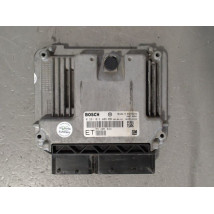 CALCULATEUR MOTEUR OPEL VECTRA