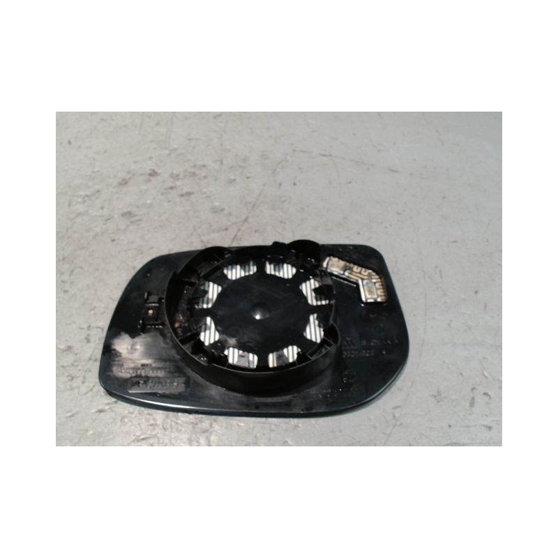 GLACE RETROVISEUR EXT D TOYOTA AURIS 2010-
