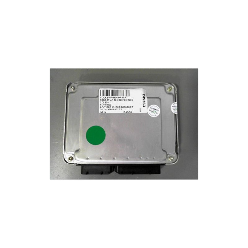 CALCULATEUR MOTEUR VOLKSWAGEN PASSAT 2000-2005