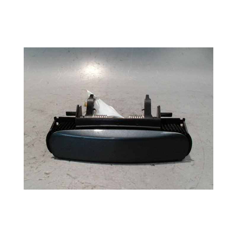 POIGNEE EXTERIEURE PORTE AVANT DROIT AUDI A3 SPORTBACK QUATTRO 2004-