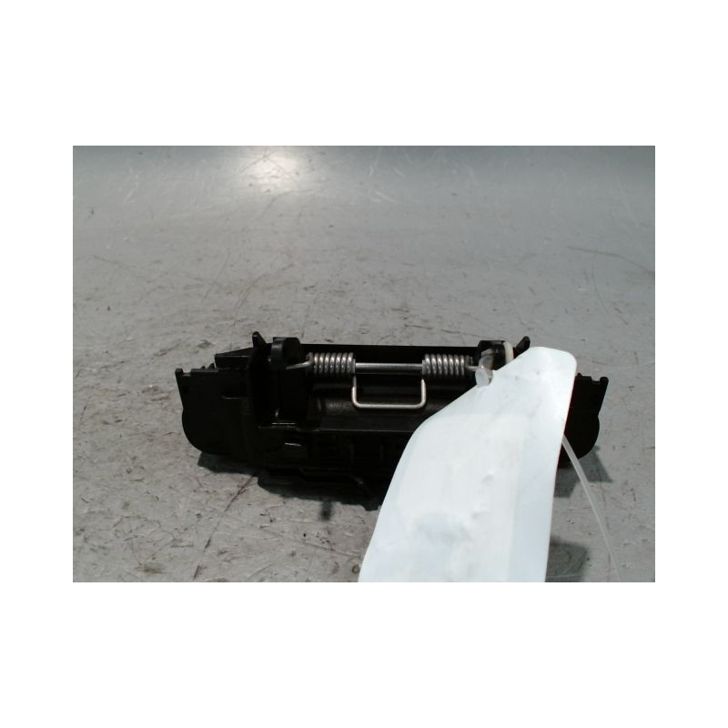 POIGNEE EXTERIEURE PORTE AVANT DROIT AUDI A3 SPORTBACK QUATTRO 2004-