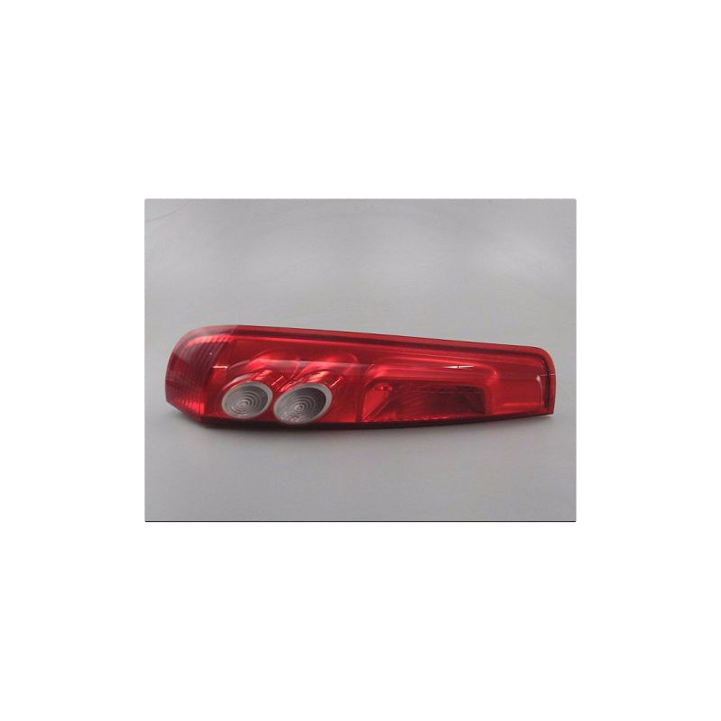 FEU ARRIERE GAUCHE  FORD FIESTA 05-08