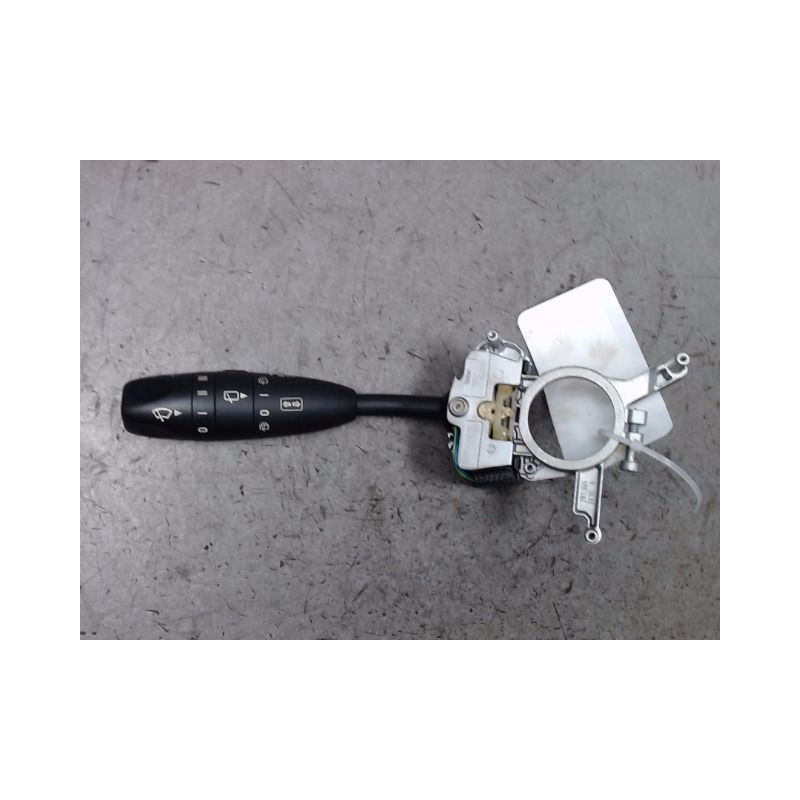 COMMANDE CLIGNOTANT MERCEDES CLASSE A 3P