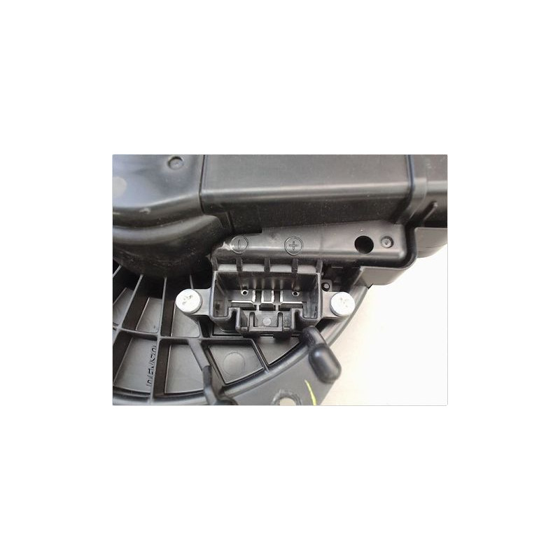 MOTEUR VENTILATEUR CHAUFFAGE TOYOTA VERSO-S