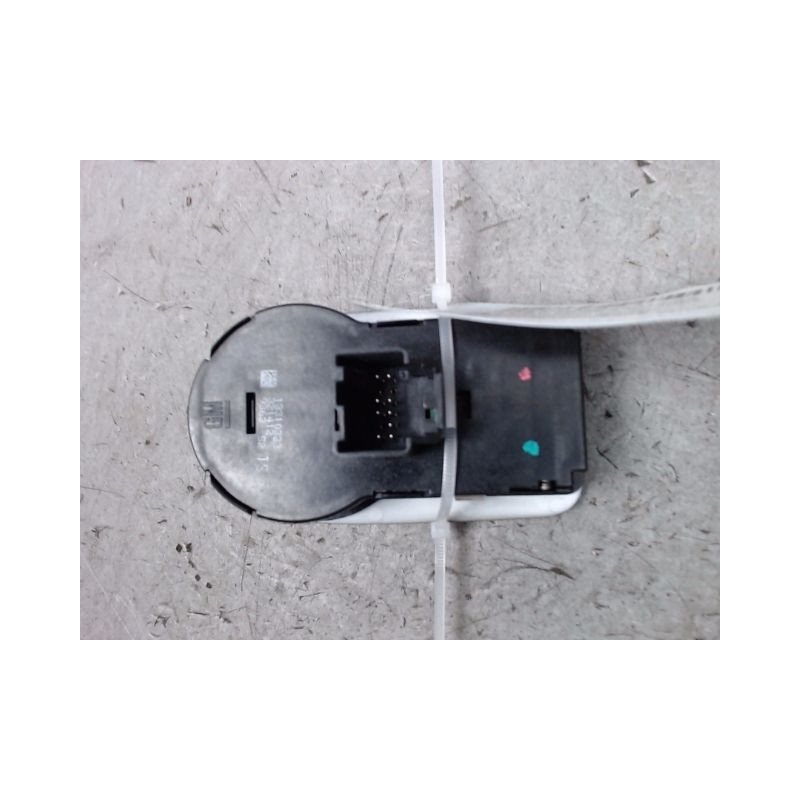 COMMANDE ECLAIRAGE OPEL CORSA 06-09