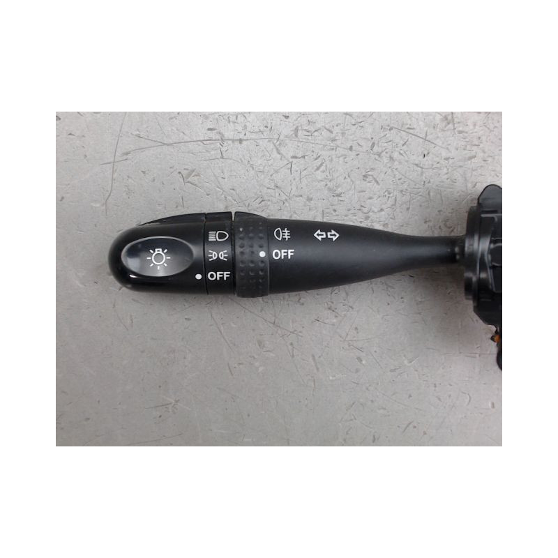 COMMANDE CLIGNOTANT SUZUKI SWIFT