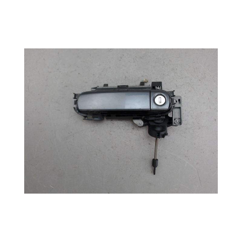 POIGNEE EXTERIEURE PORTE AVANT GAUCHE AUDI A4
