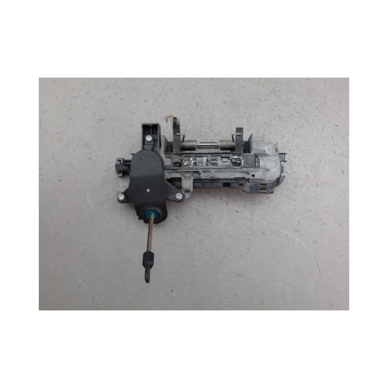 POIGNEE EXTERIEURE PORTE AVANT GAUCHE AUDI A4