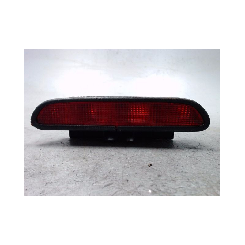 FEUX STOP SUPPLEMENTAIRE MERCEDES CLASSE A 2001 -