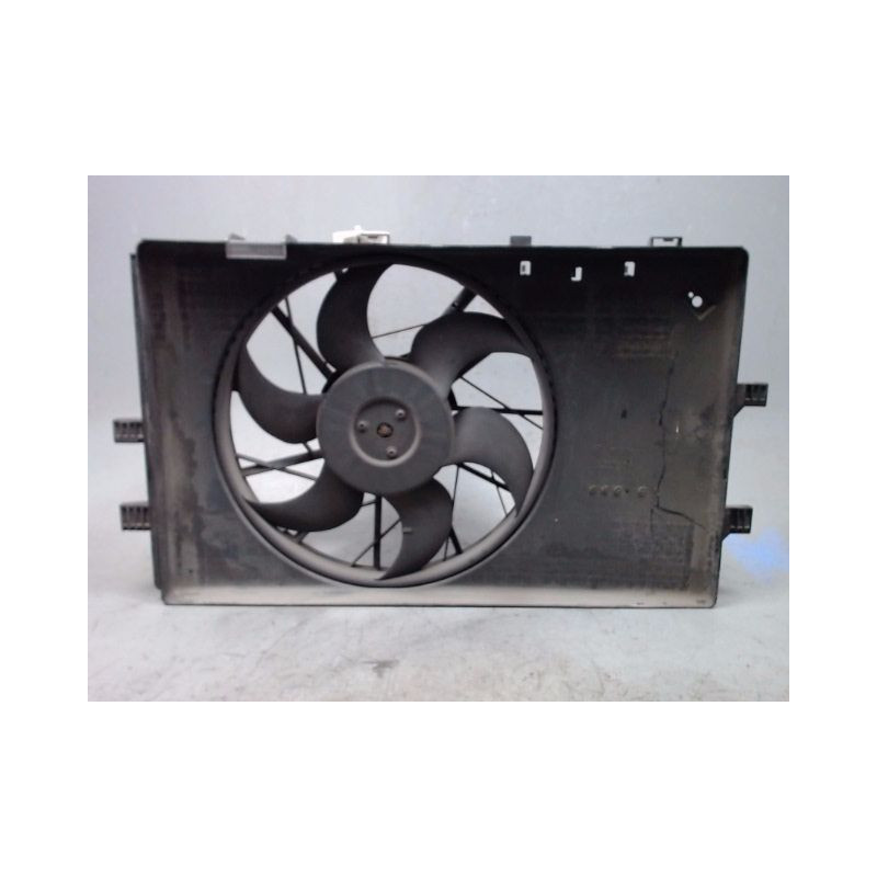 MOTEUR VENTILATEUR RADIATEUR MERCEDES CLASSE A 2001 -