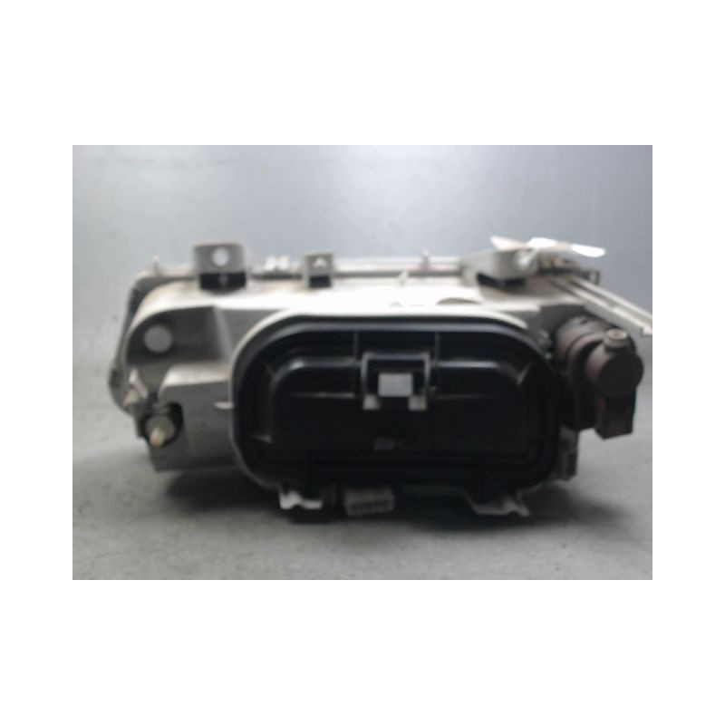 PHARE DROIT PEUGEOT 806 94-2001