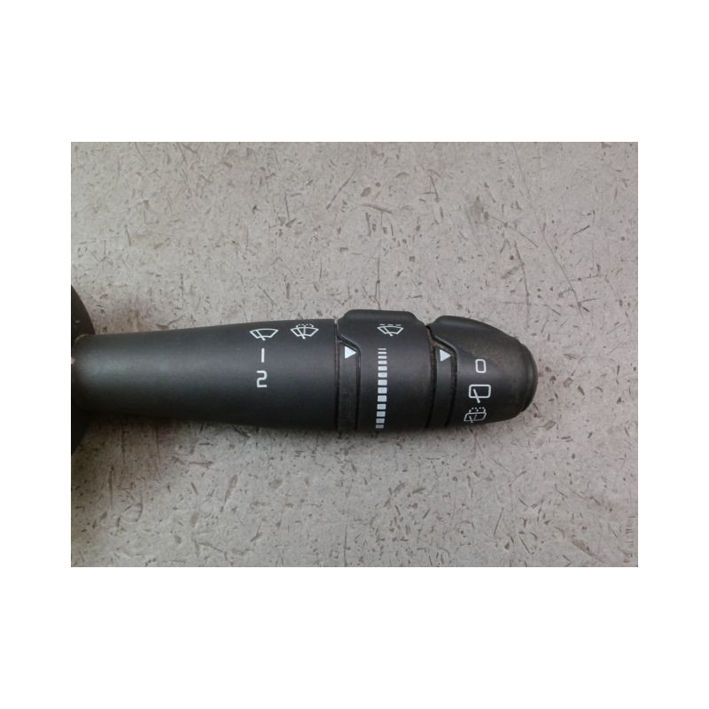 COMMANDE ESSUIE GLACE RENAULT TWINGO II Phase 1 2007-2011
